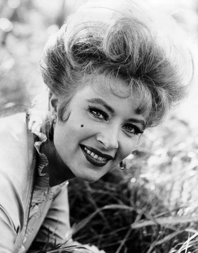 Amanda Blake Kitty Gunsmoke 1966